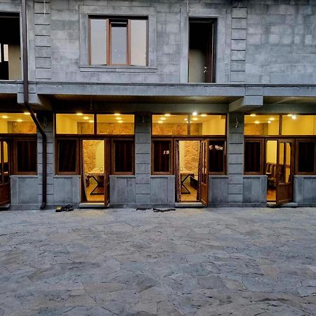 Rubin Hotel Goris Exterior foto