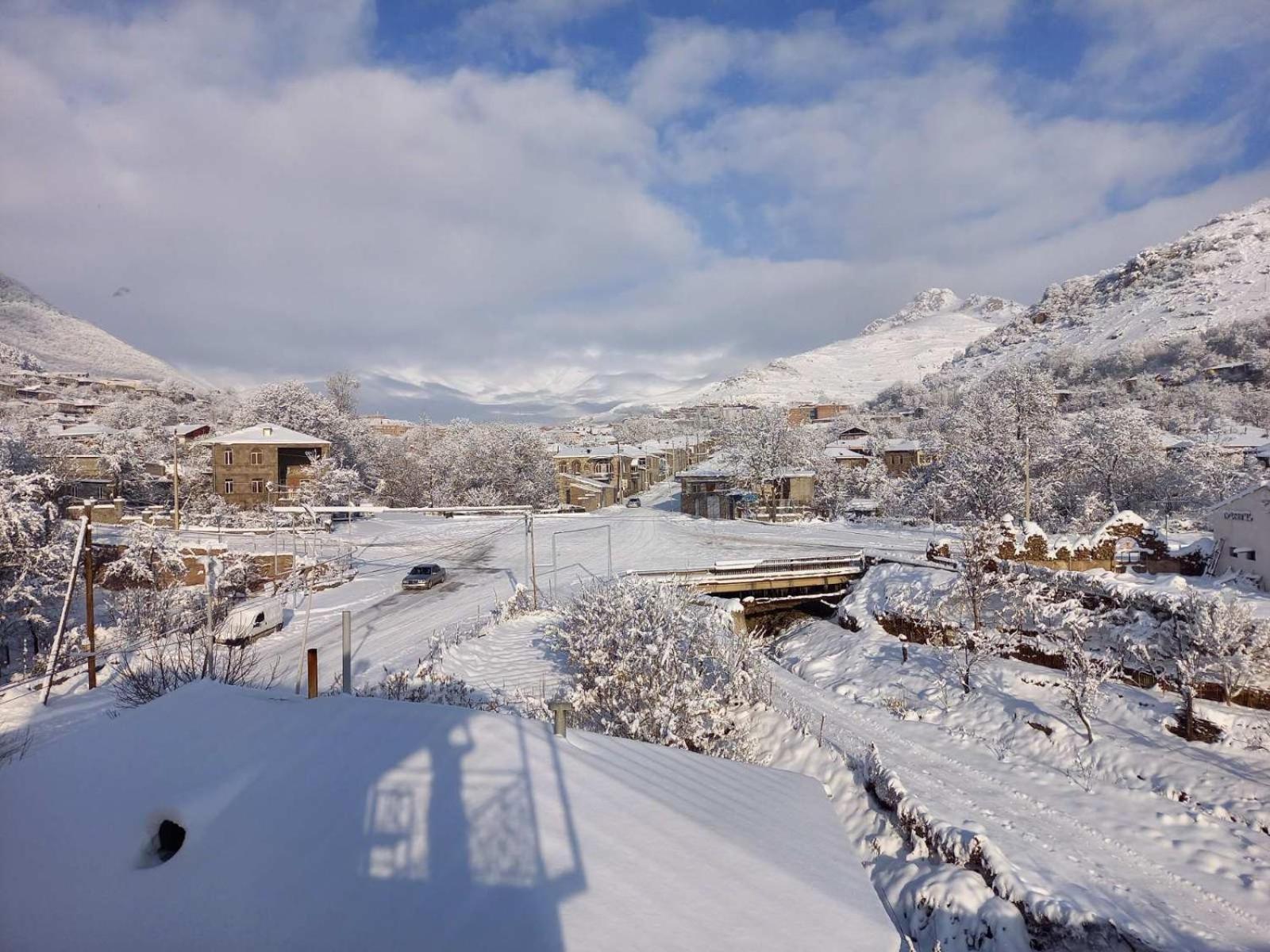 Rubin Hotel Goris Exterior foto