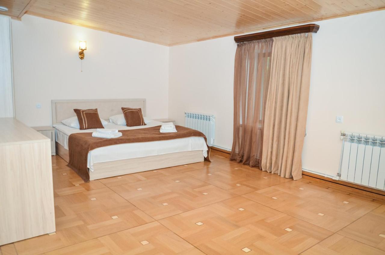 Rubin Hotel Goris Exterior foto