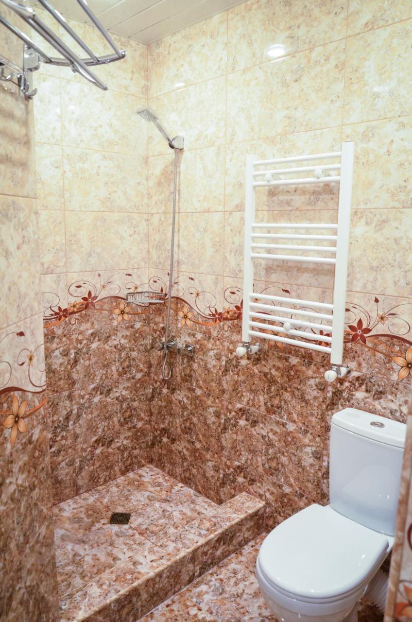 Rubin Hotel Goris Exterior foto
